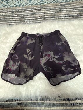 * | YoungLA | shorts. Size M.